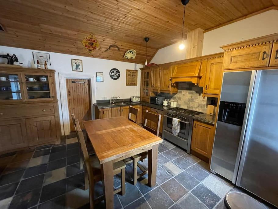 Donegal Town John The Mills Cottage Spahot Tub Private Beach מראה חיצוני תמונה